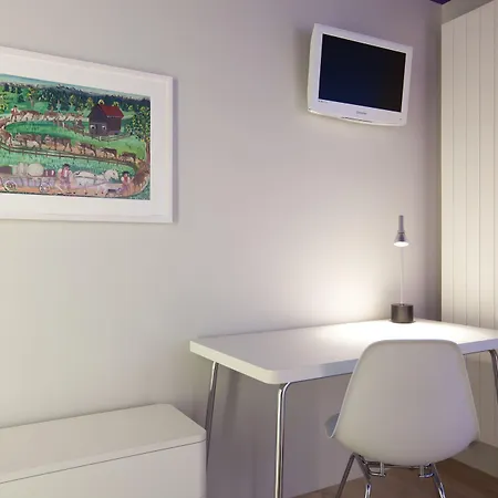 Dom, Zentral - Herzlich - Sozial Engagiert