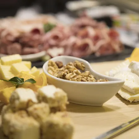 Hotel Dom, Zentral - Herzlich - Sozial Engagiert