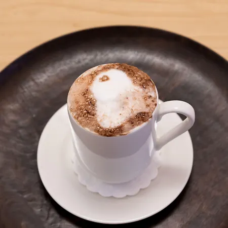 Dom, Zentral - Herzlich - Sozial Engagiert Hotel 3*