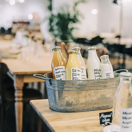 Hotel Dom, Zentral - Herzlich - Sozial Engagiert