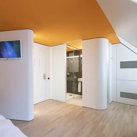 Dom, Zentral - Herzlich - Sozial Engagiert St. Gallen