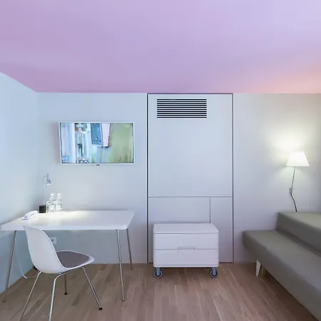 Dom, Zentral - Herzlich - Sozial Engagiert