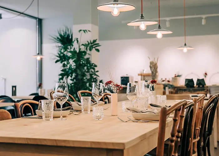 Dom, Zentral - Herzlich - Sozial Engagiert Hotel 3*