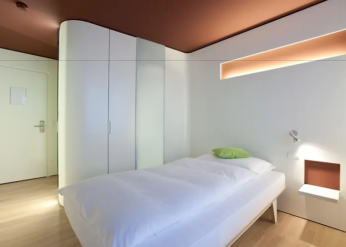 Dom, Zentral - Herzlich - Sozial Engagiert Hotel 3*