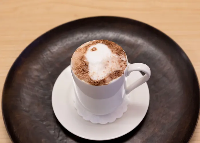 Dom, Zentral - Herzlich - Sozial Engagiert Hotel 3*