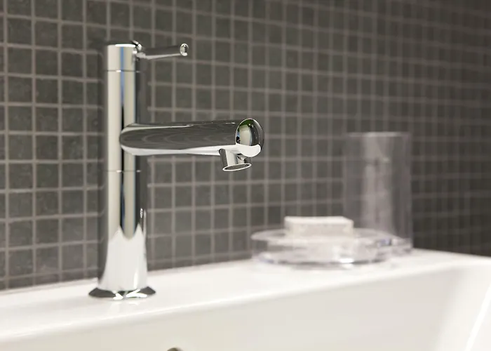 Dom, Zentral - Herzlich - Sozial Engagiert