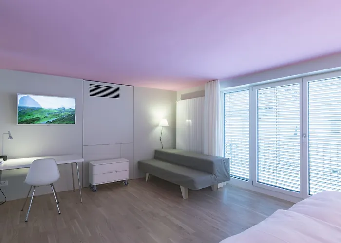 Dom, Zentral - Herzlich - Sozial Engagiert Hotel St. Gallen